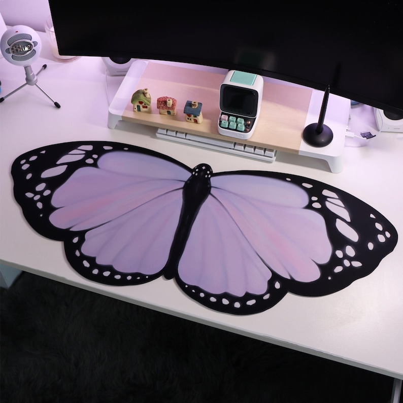 Purple Lilac Butterfly Deskmat - Tradescantia Purple 리뷰 및 가격